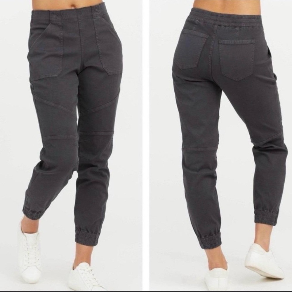 SPANX Stretch Twill Cargo Joggers